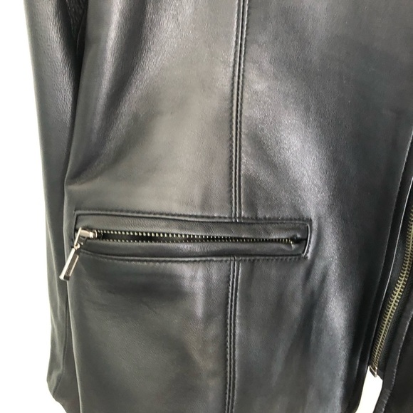 Identify leather collared jacket - Picture 6 of 9